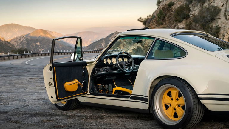 Porsche 911 Reimagined by Singer