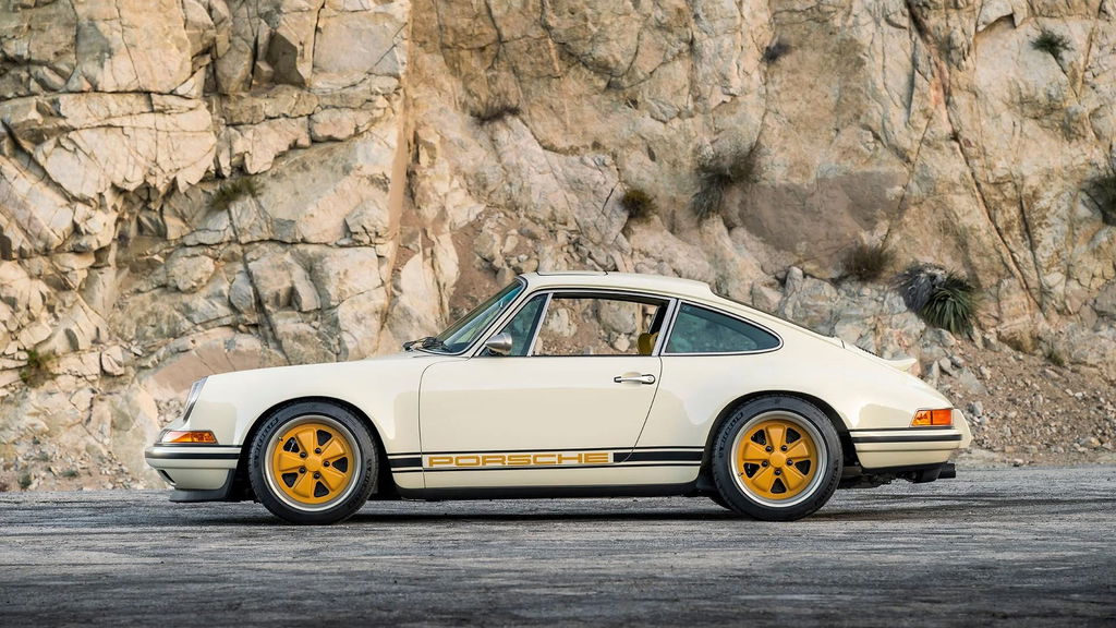 Porsche 911 Reimagined by Singer