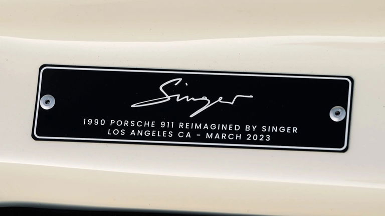 Porsche 911 Reimagined by Singer