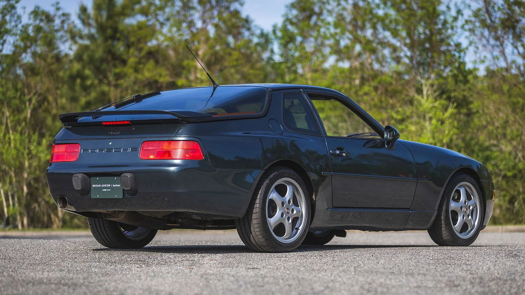 Porsche 968