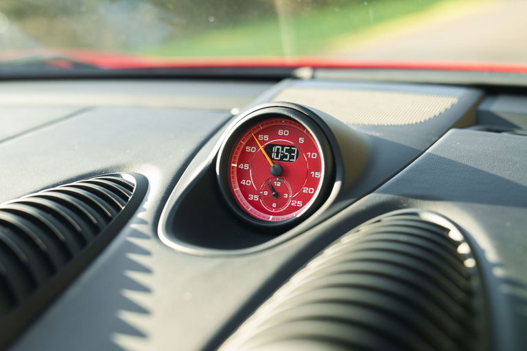 Porsche 718 Cayman GT4