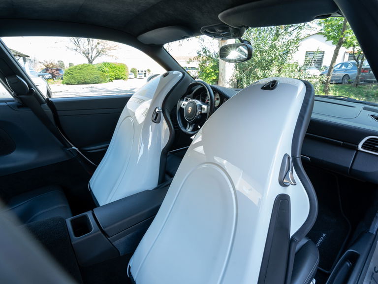 Porsche 997.2 Carrera 4 GTS