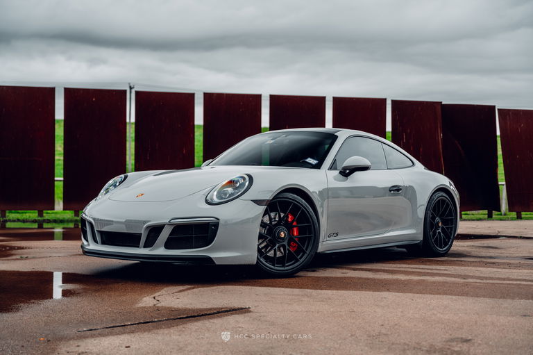 Porsche 991.2 Carrera GTS
