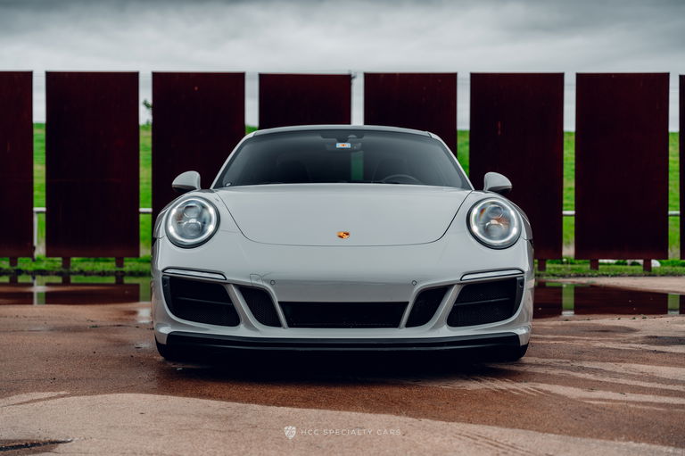 Porsche 991.2 Carrera GTS