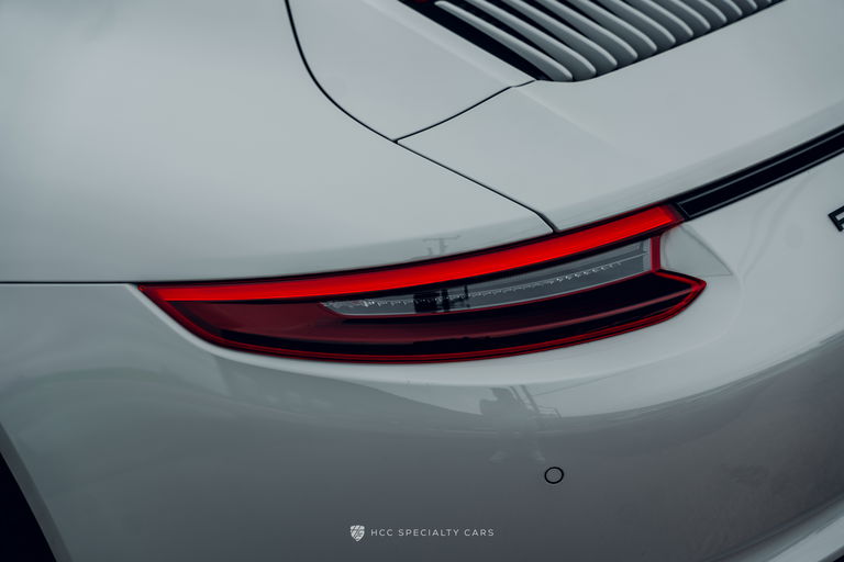 Porsche 991.2 Carrera GTS