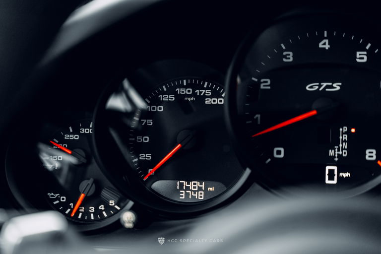 Porsche 991.2 Carrera GTS