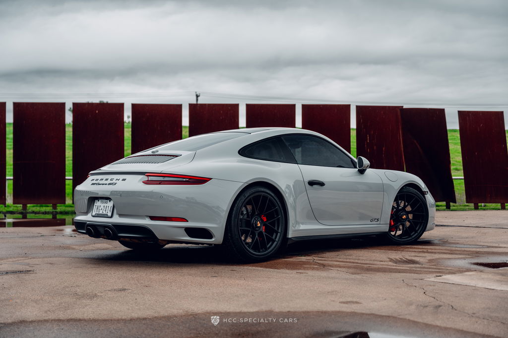 Porsche 991.2 Carrera GTS
