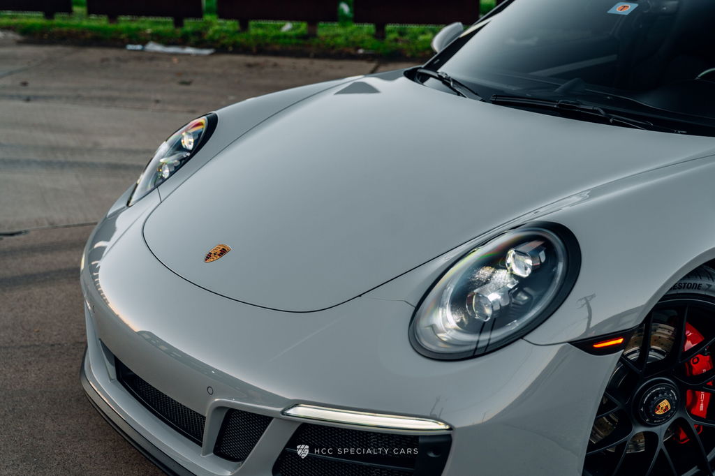 Porsche 991.2 Carrera GTS