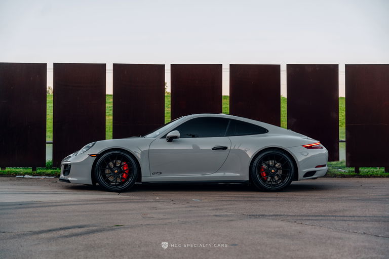 Porsche 991.2 Carrera GTS