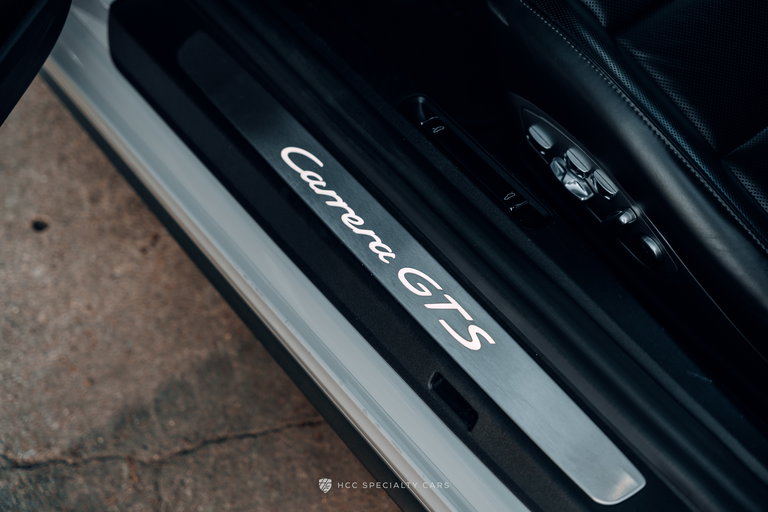 Porsche 991.2 Carrera GTS