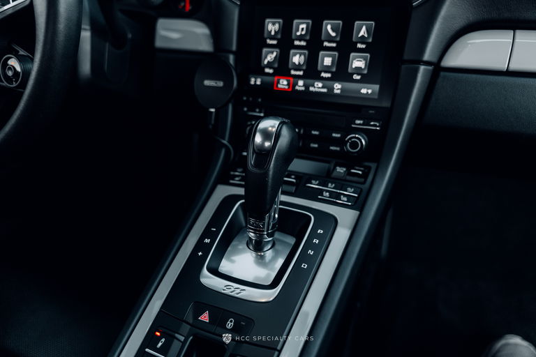 Porsche 991.2 Carrera GTS