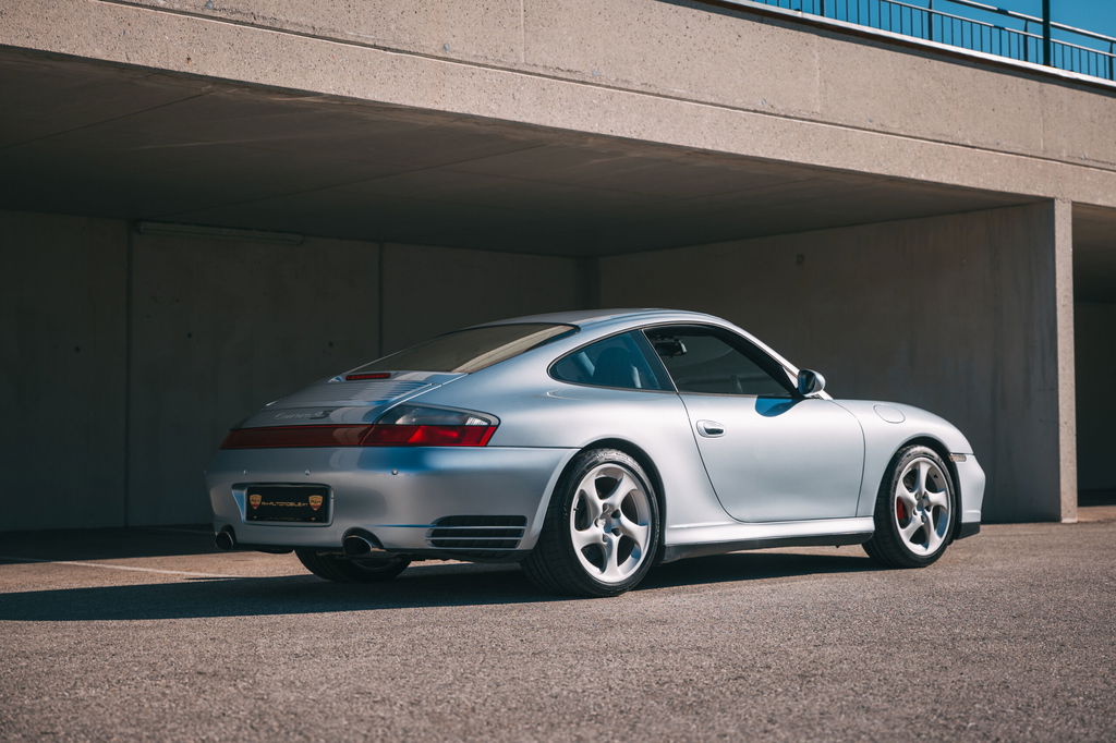 Porsche 996 Carrera 4S