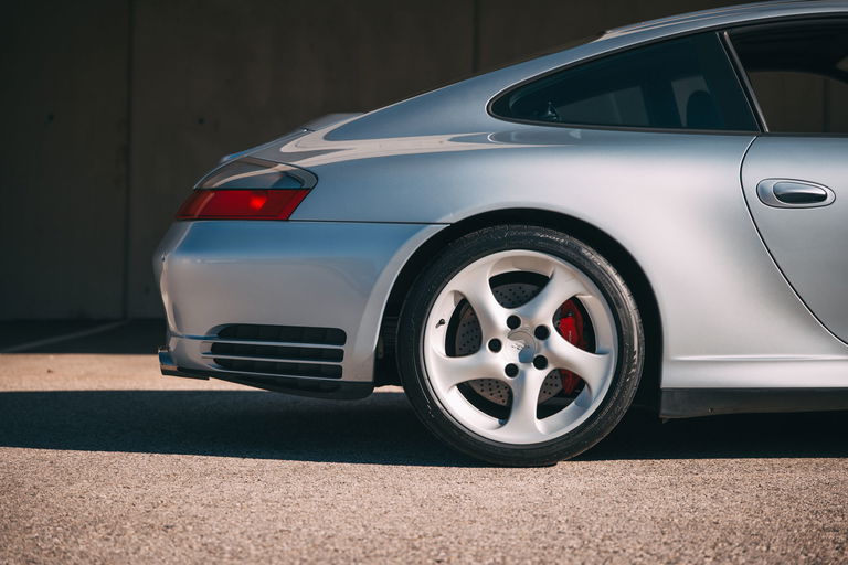 Porsche 996 Carrera 4S