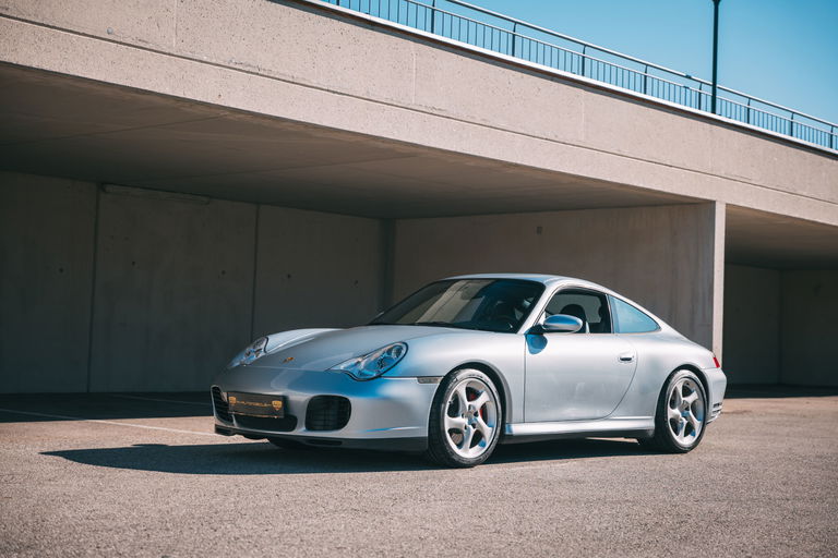 Porsche 996 Carrera 4S