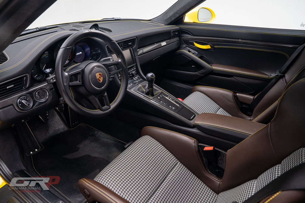 Porsche 911 R