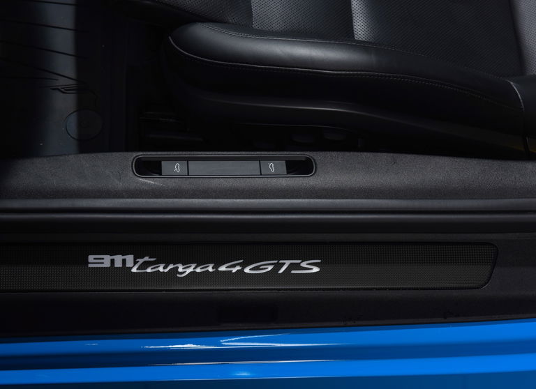 Porsche 992 Targa 4 GTS