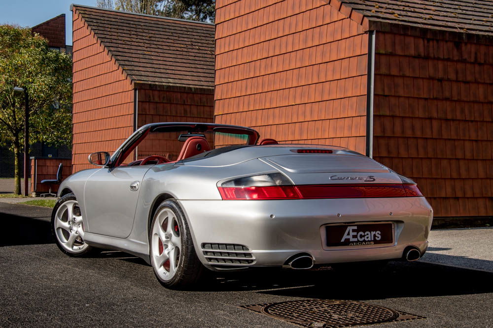 Porsche 996 Carrera 4S
