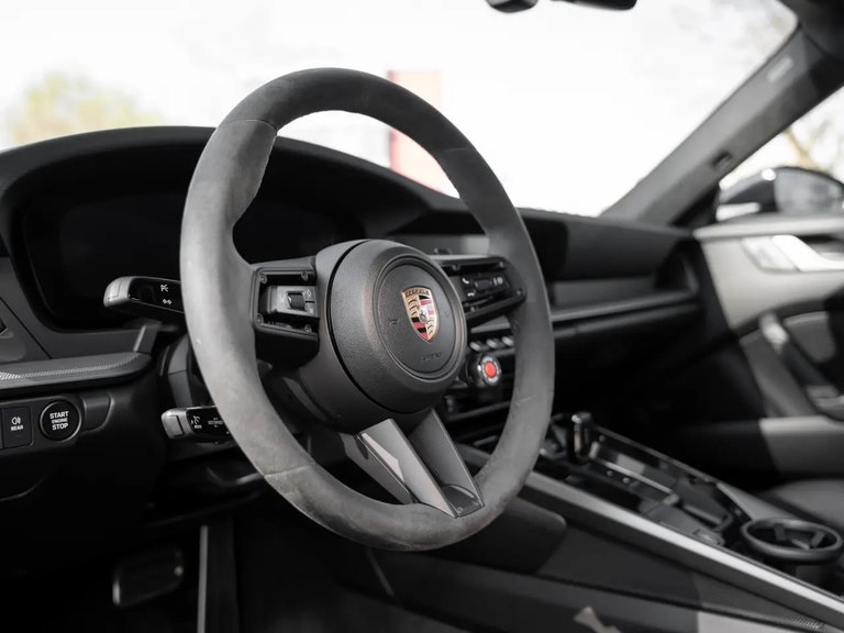 Porsche 992.2 Carrera