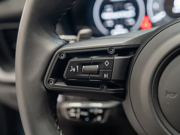 Porsche 992.2 Carrera