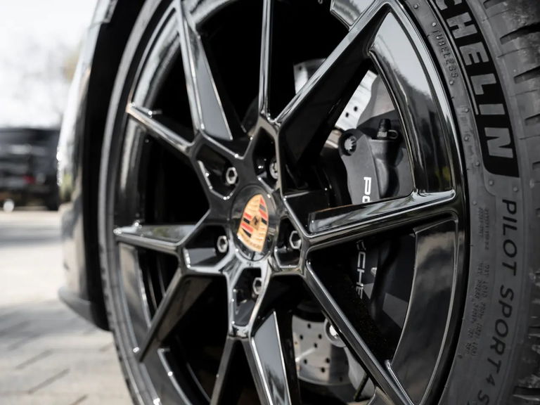 Porsche 992.2 Carrera