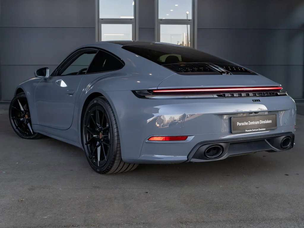 Porsche 992.2 Carrera