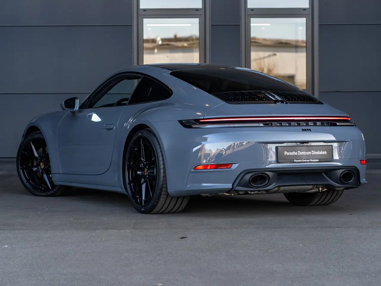 Porsche 992.2 Carrera