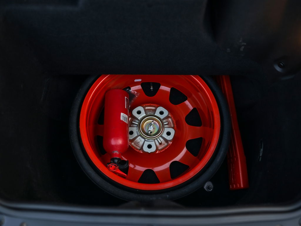 Porsche 996 Carrera 4