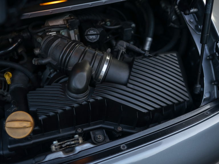 Porsche 996 Carrera 4