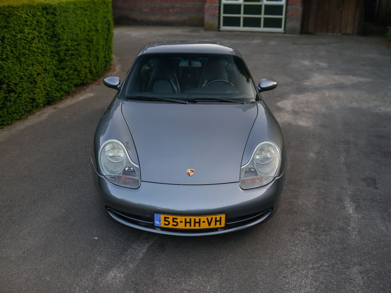 Porsche 996 Carrera 4