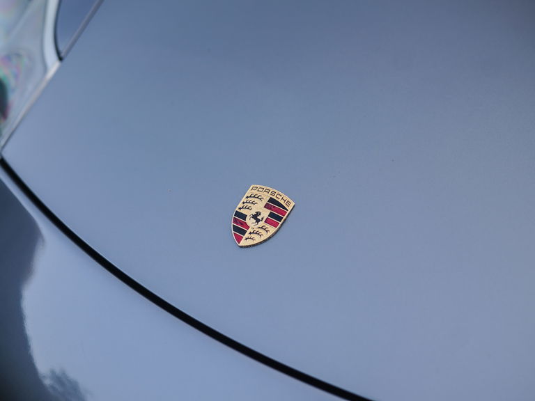 Porsche 996 Carrera 4