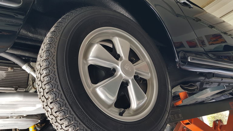 Porsche 911 S (F-Modell)