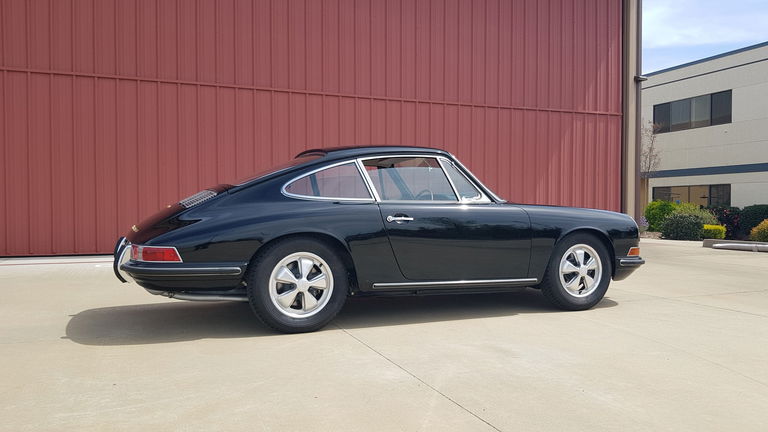 Porsche 911 S (F-Modell)