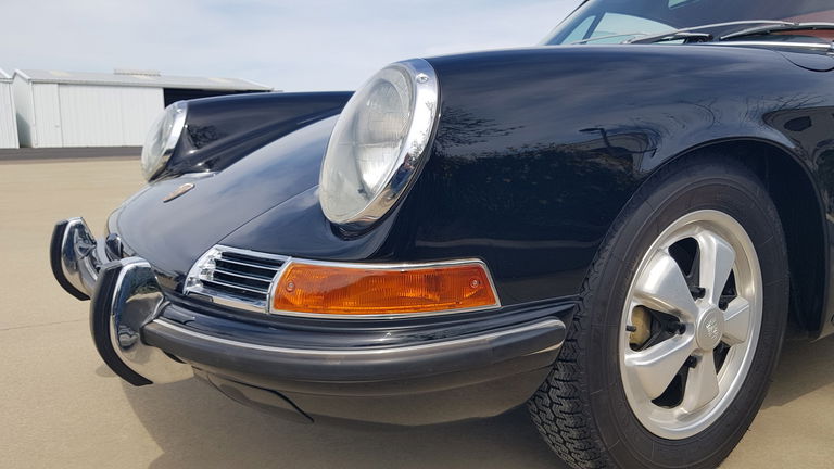 Porsche 911 S (F-Modell)