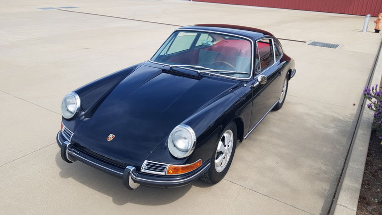 Porsche 911 S (F-Modell)