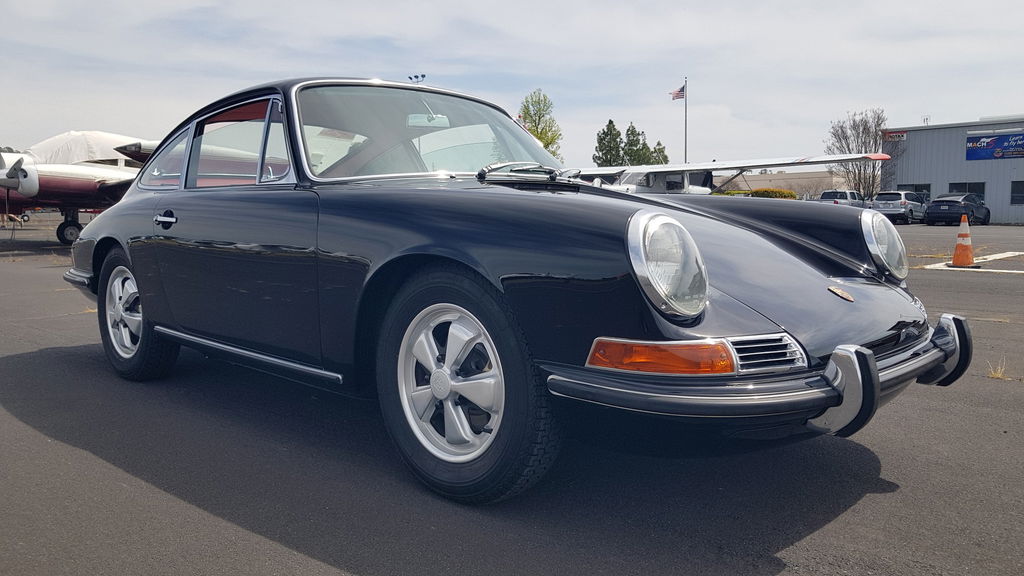 Porsche 911 S (F-Modell)