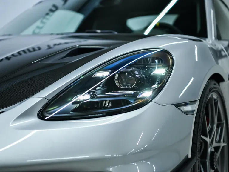 Porsche 718 Cayman GT4 RS