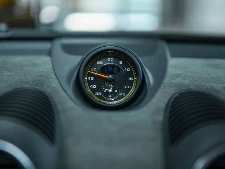 Porsche 718 Cayman GT4 RS