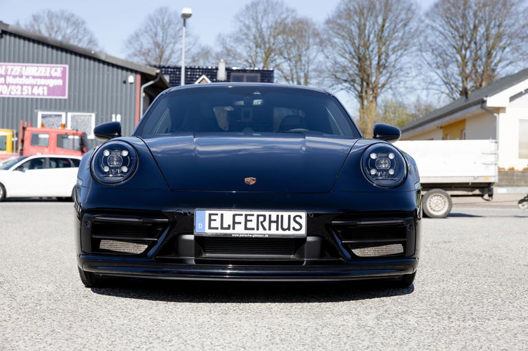 Porsche 992 Carrera GTS