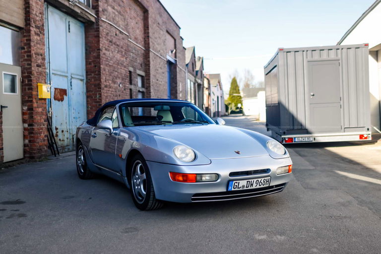 Porsche 968