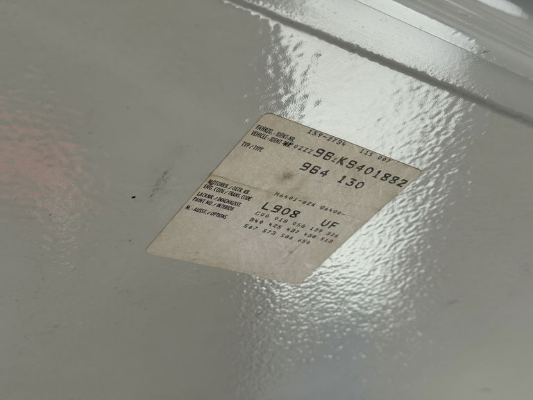 Porsche 964 Carrera 4