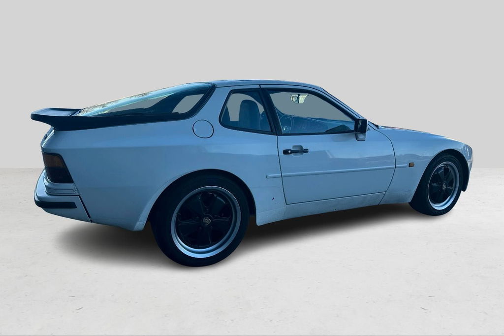 Porsche 944 Coupé