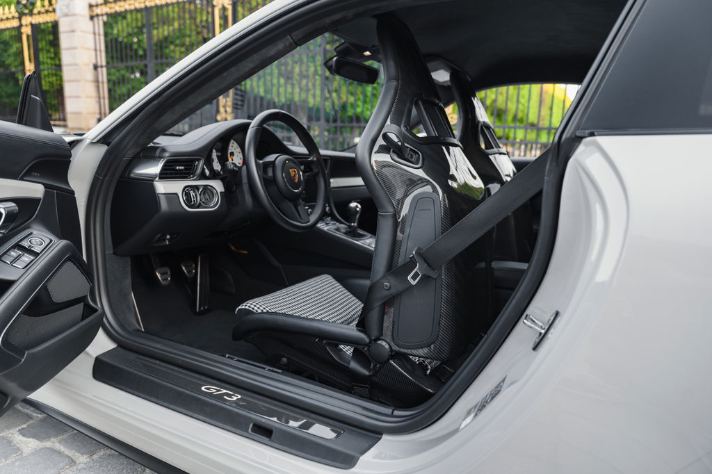 Porsche 991 GT3 Touring