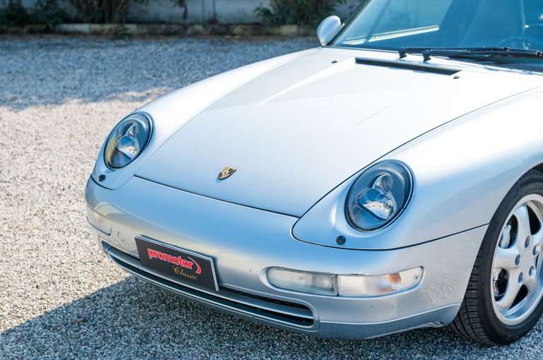 Porsche 993 Carrera 4