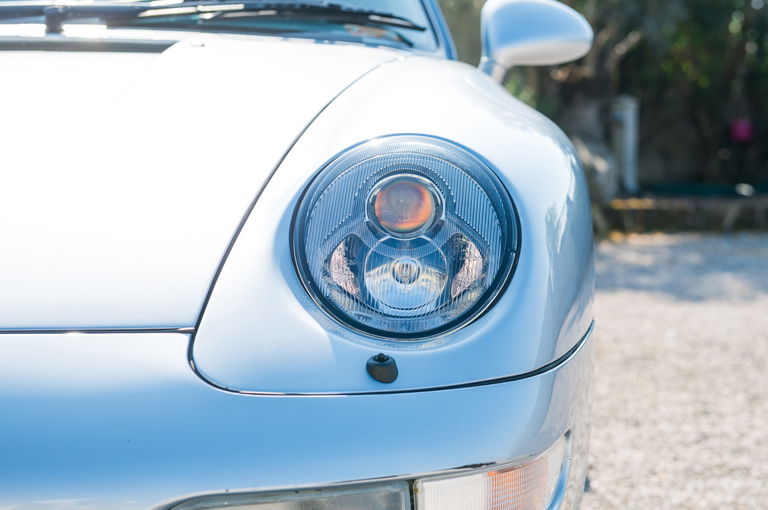 Porsche 993 Carrera 4