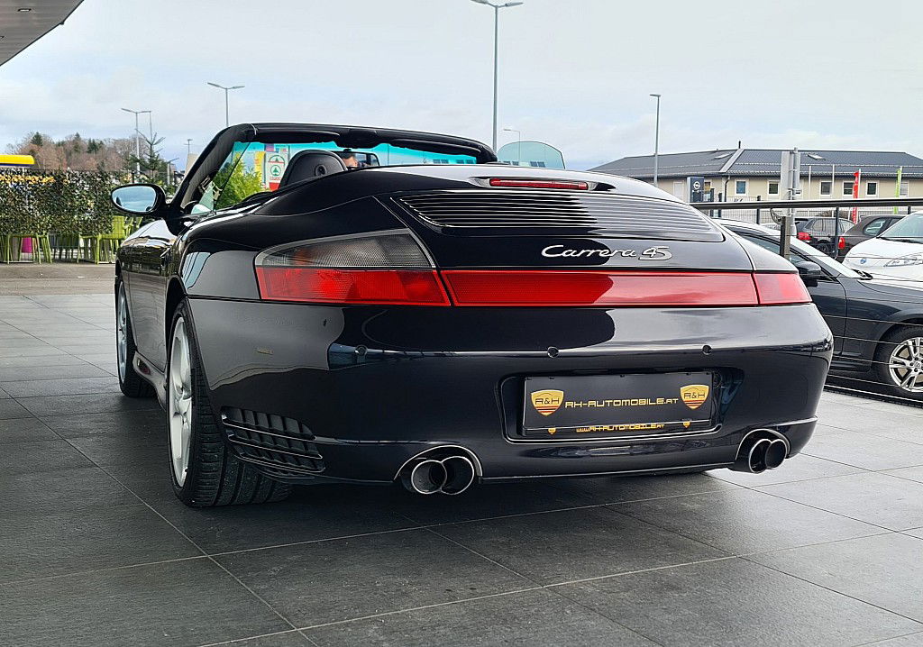 Porsche 996 Carrera 4S