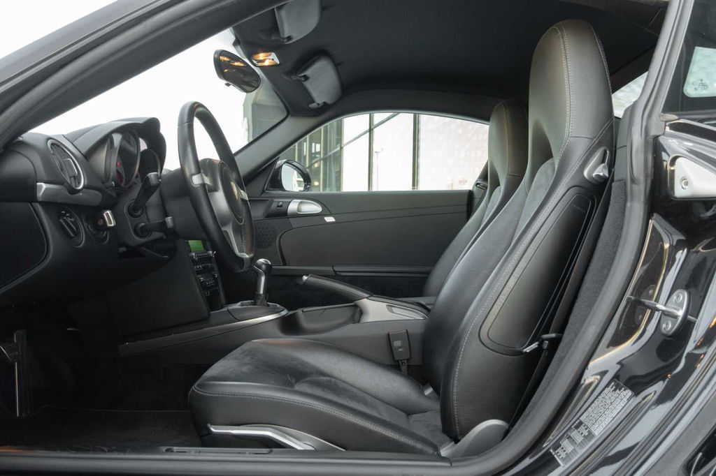 Porsche 987 Cayman S