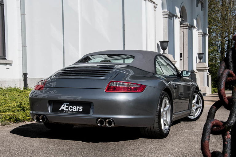 Porsche 997 Carrera 4