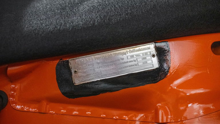 Porsche 911 Carrera 2,7