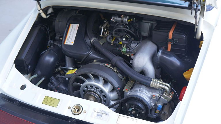 Porsche 964 Carrera 2