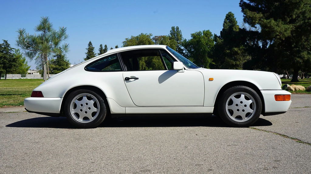 Porsche 964 Carrera 2